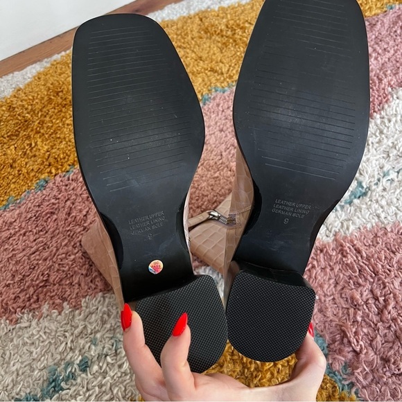 Intentionally Blank Contour Beige Croc Embossed Leather Heeled Boots 9 - Picture 7 of 7